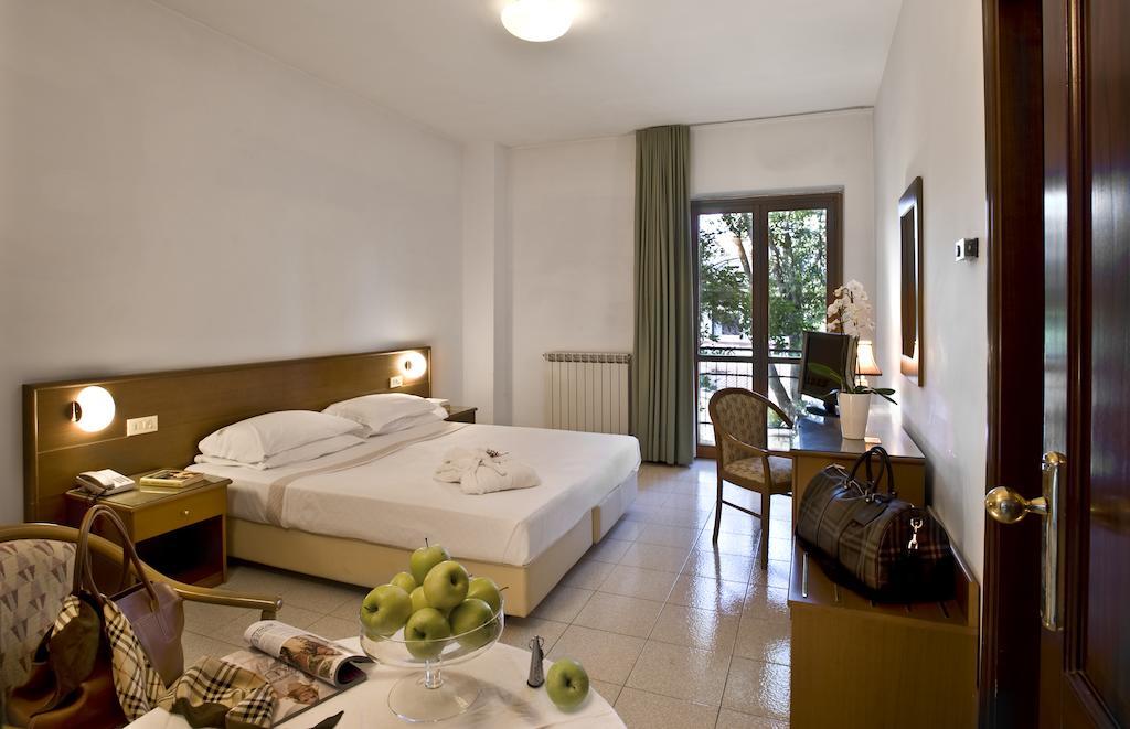 Albergo La Pace Segni Pokoj fotografie